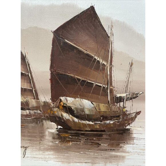 Vintage Original P. Wong Oil on Canvas Framed Chinese Junk Fishing Boats, Signed - Picture 5 of 9